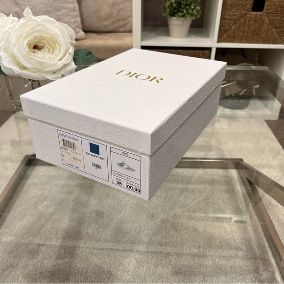 Dior Shoe Box - Picture 2 of 8